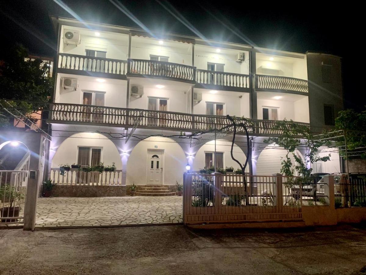 Apartments Sr Ulcinj Exterior foto