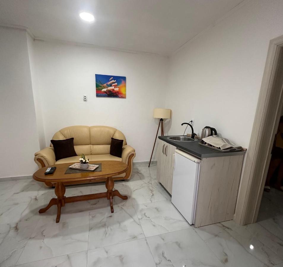 Apartments Sr Ulcinj Exterior foto